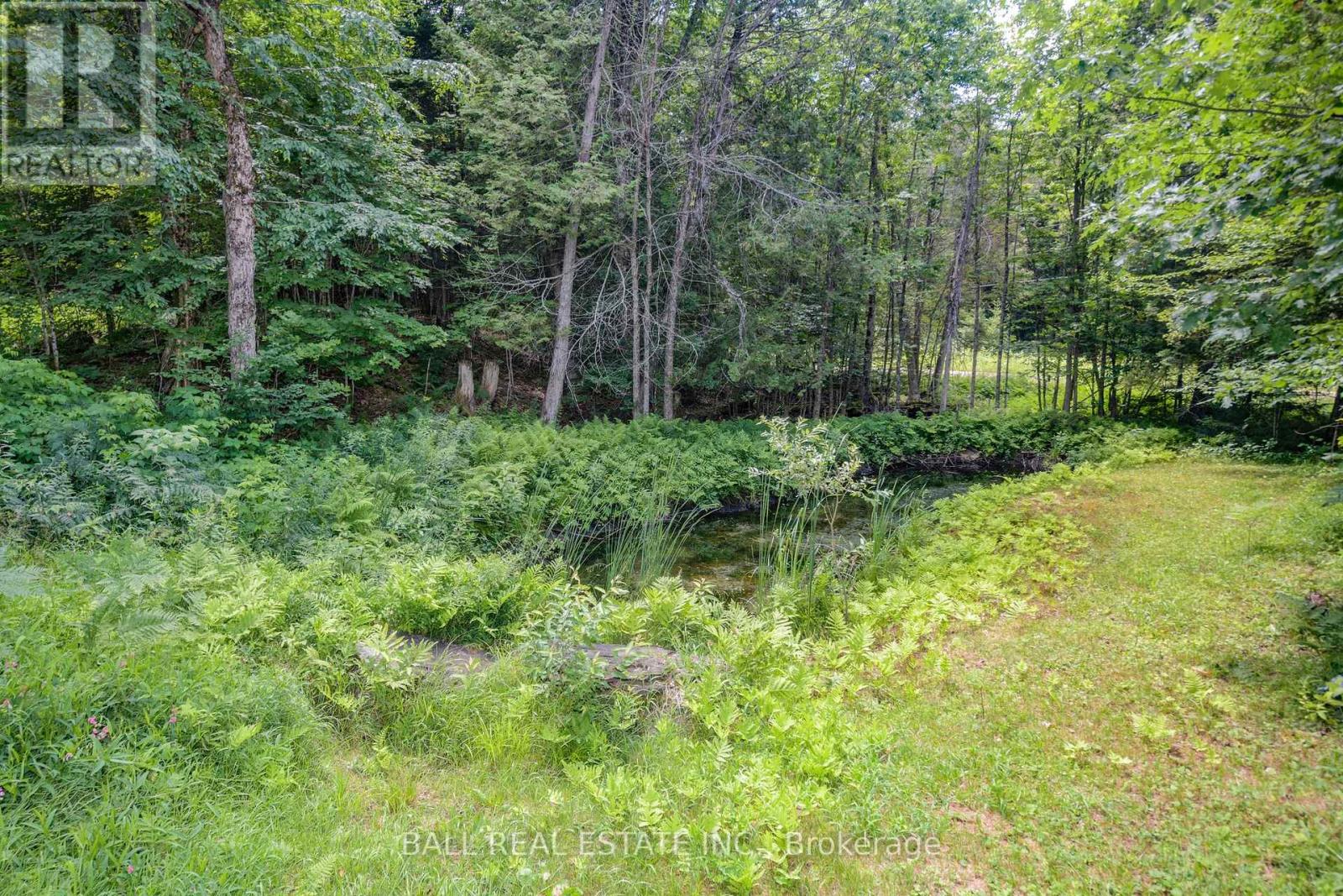 3 Graf Road, Bancroft (Dungannon Ward), Ontario  K0L 2L0 - Photo 8 - X12404150