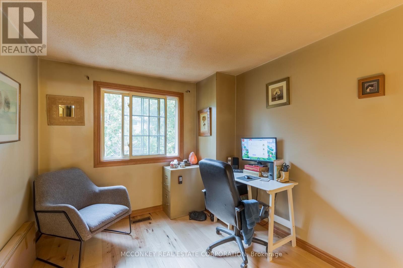 11 - 740 Chamberlain Street W, Peterborough (Otonabee Ward 1), Ontario  K9J 4M3 - Photo 17 - X12404202