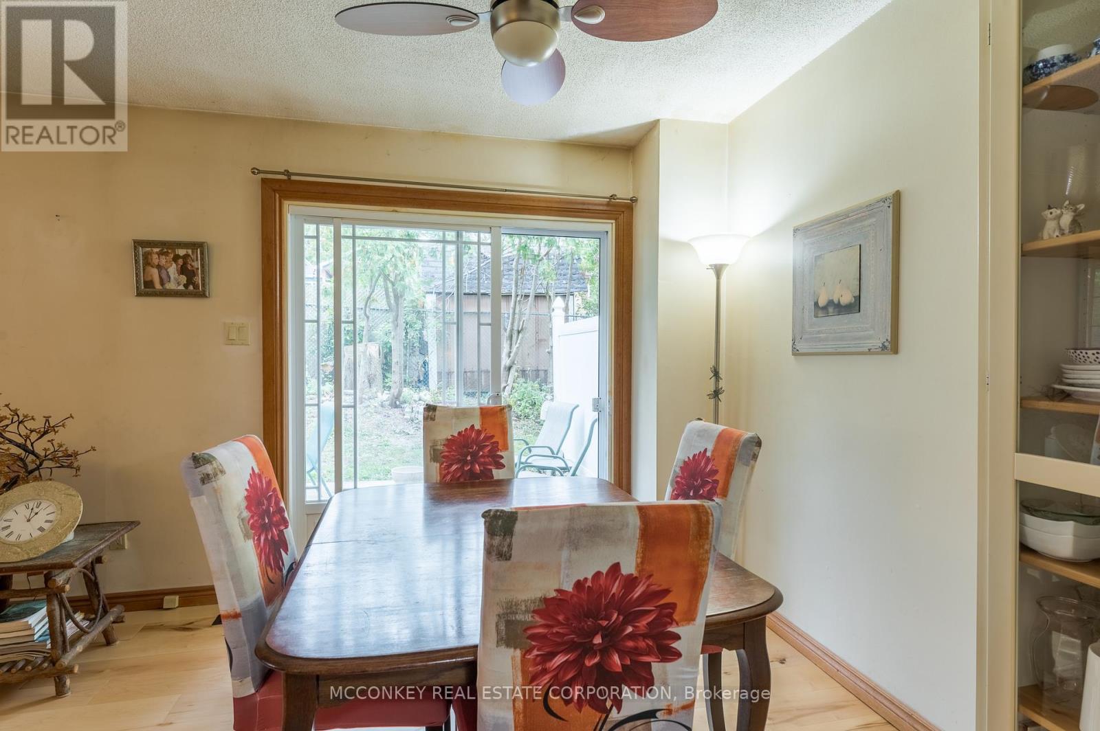 11 - 740 Chamberlain Street W, Peterborough (Otonabee Ward 1), Ontario  K9J 4M3 - Photo 4 - X12404202