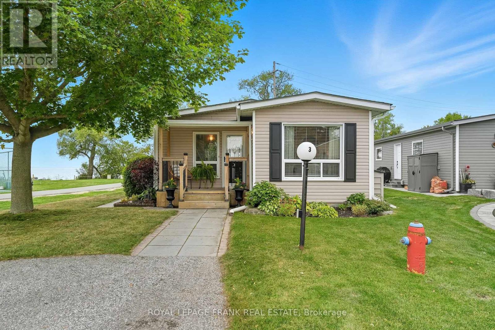 3 Wheelhouse Drive, Clarington (Newcastle), Ontario  L1B 1B9 - Photo 2 - E12404319