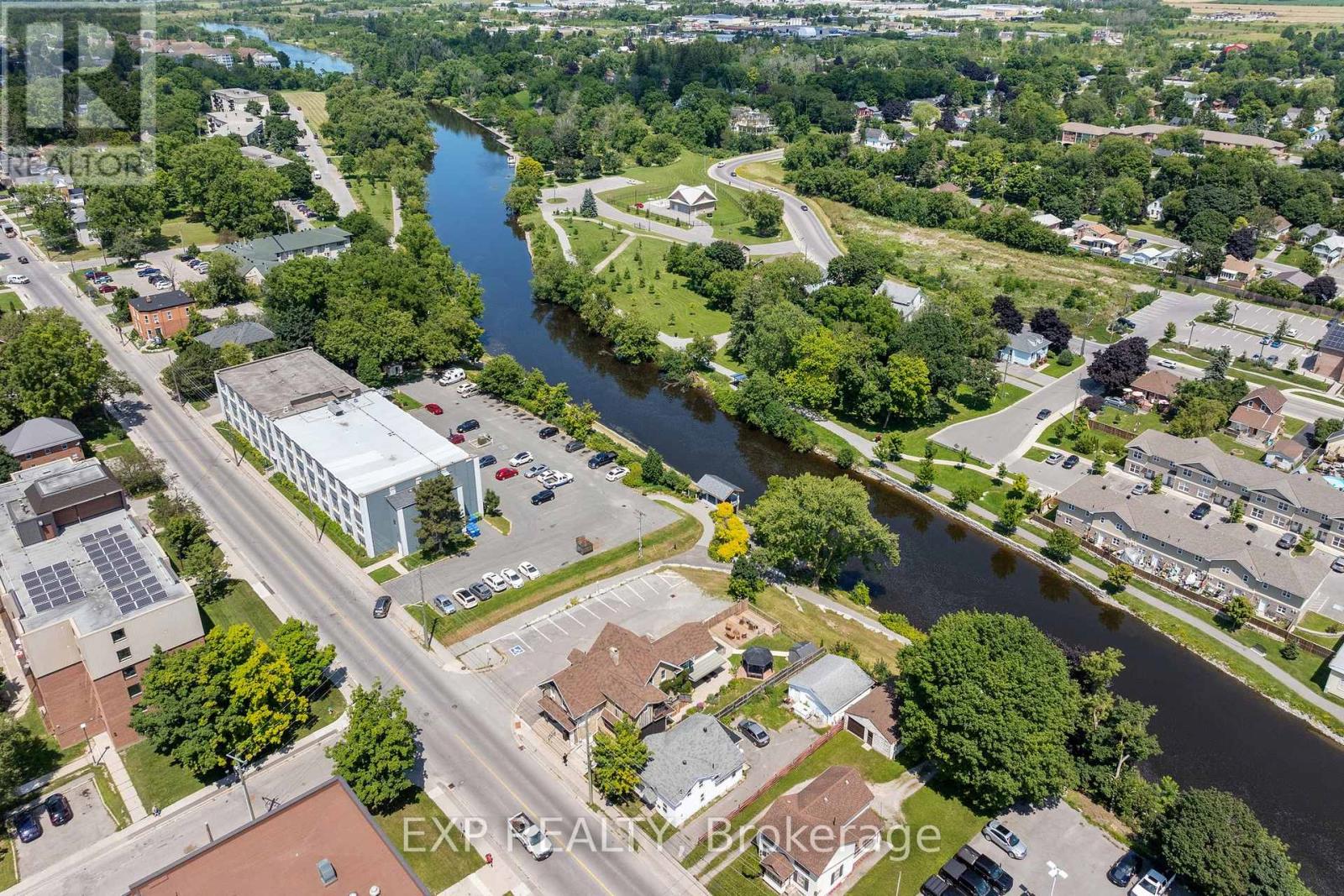 104 William Street N, Kawartha Lakes (Lindsay), Ontario  K9V 4A5 - Photo 4 - X12404159