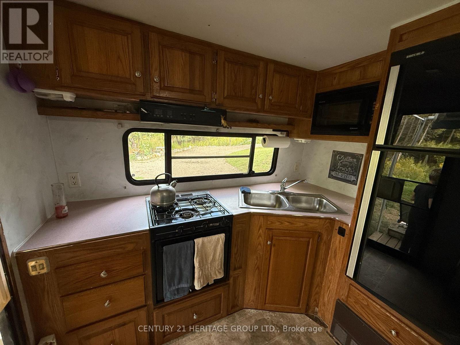 1201 Essonville Line, Highlands East (Monmouth), Ontario  K0L 2Y0 - Photo 16 - X12404220