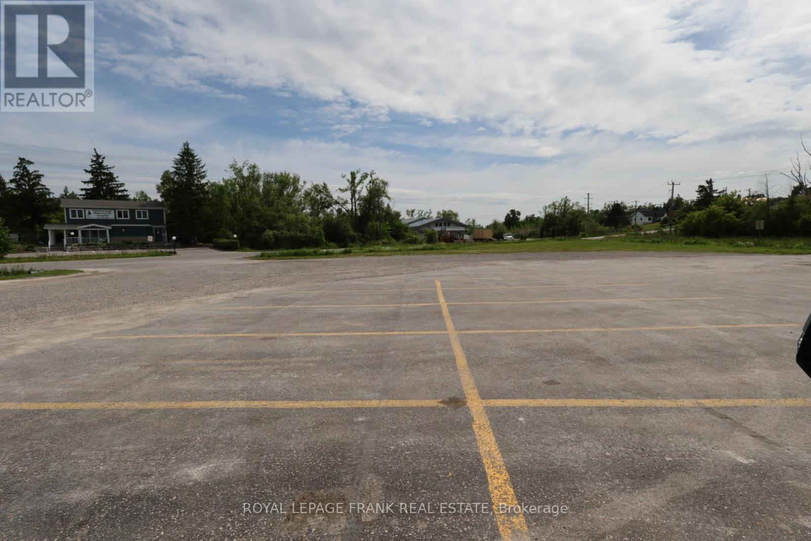 2075 Davis Road, Cavan Monaghan (Cavan-Monaghan), Ontario  K9J 6X4 - Photo 49 - X12330850