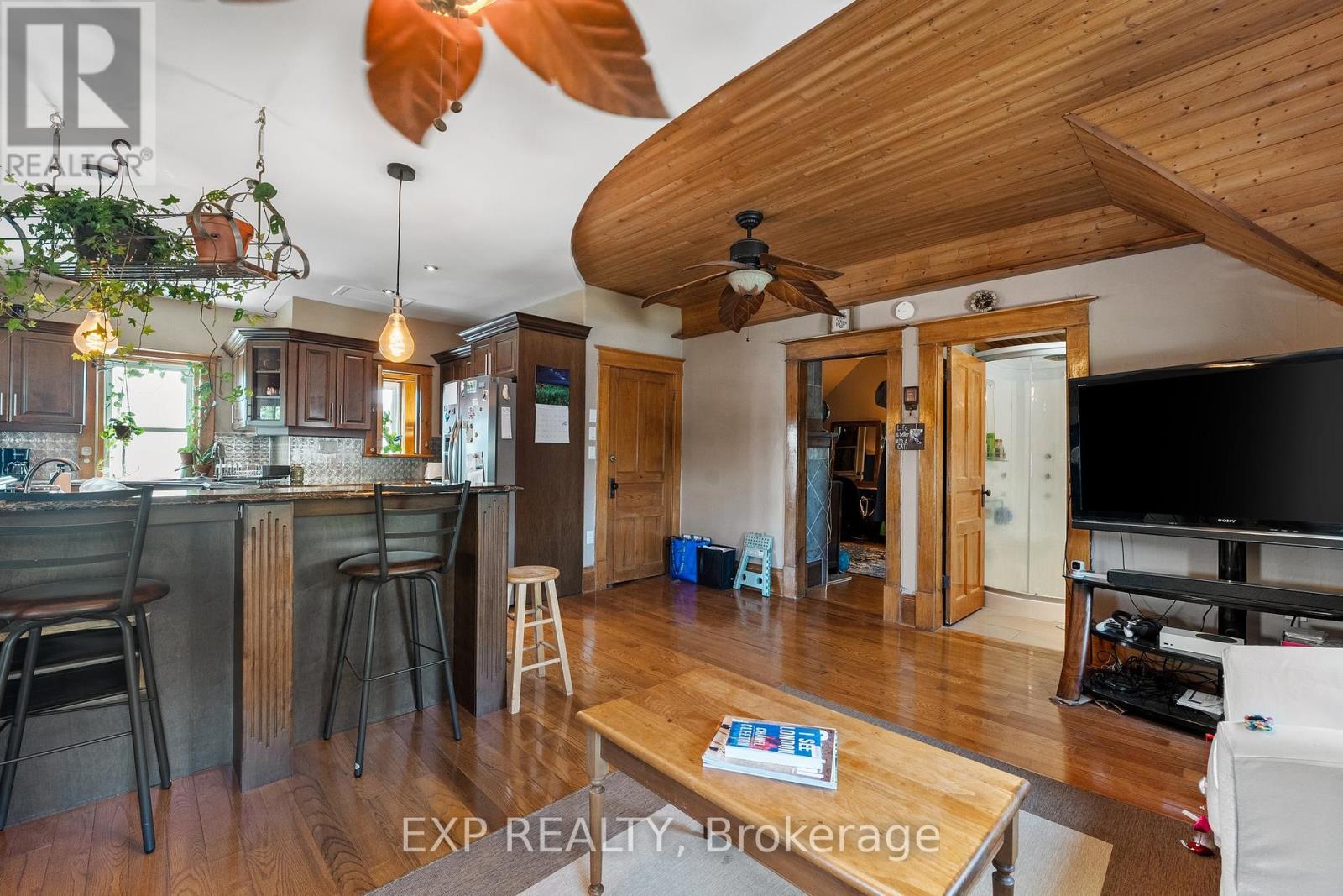104 William Street N, Kawartha Lakes (Lindsay), Ontario  K9V 4A5 - Photo 27 - X12404577