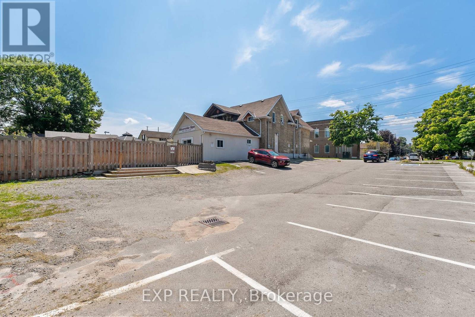 104 William Street N, Kawartha Lakes (Lindsay), Ontario  K9V 4A5 - Photo 39 - X12404577