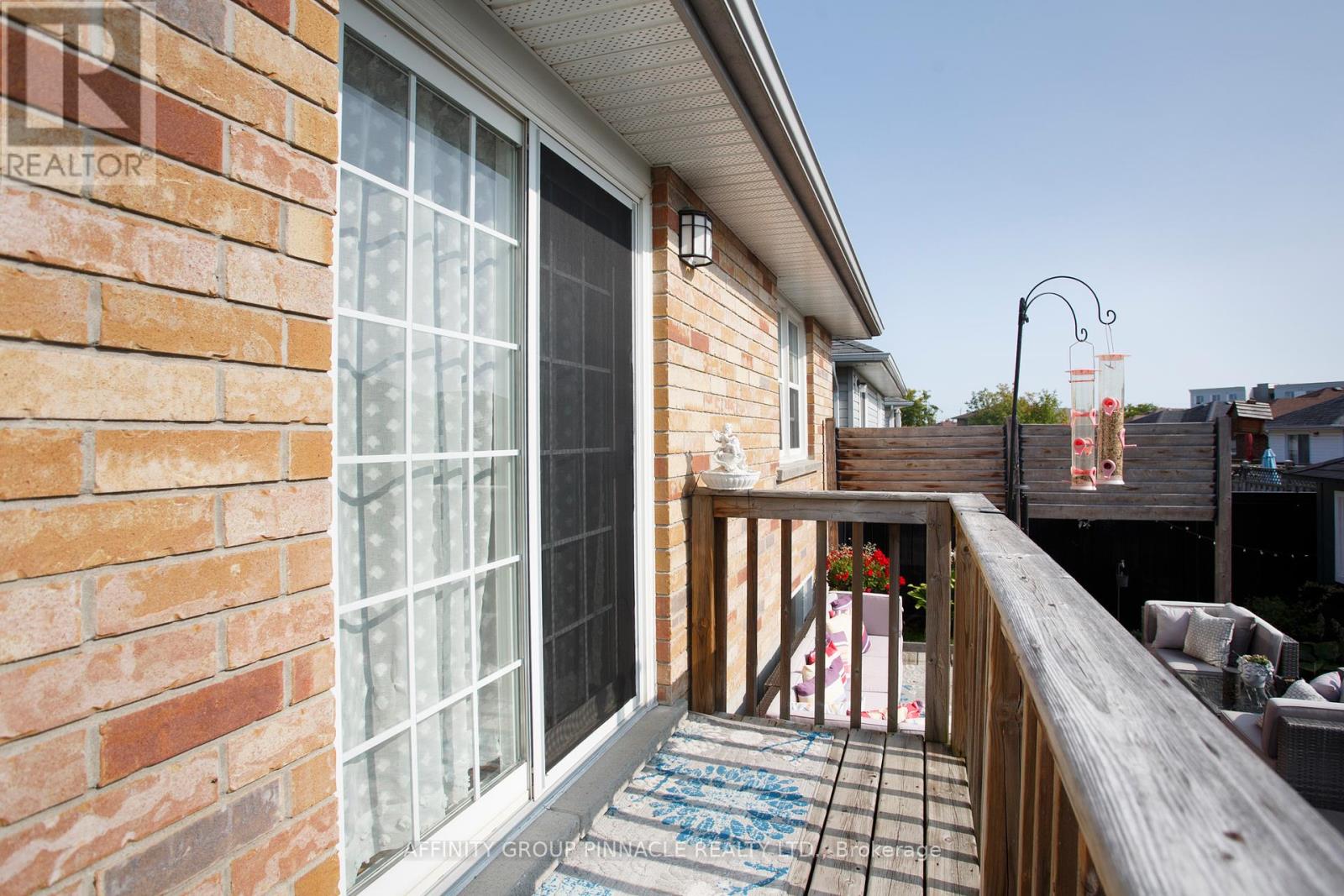 16 Beall Street, Kawartha Lakes (Lindsay), Ontario  K9V 6J6 - Photo 44 - X12404904