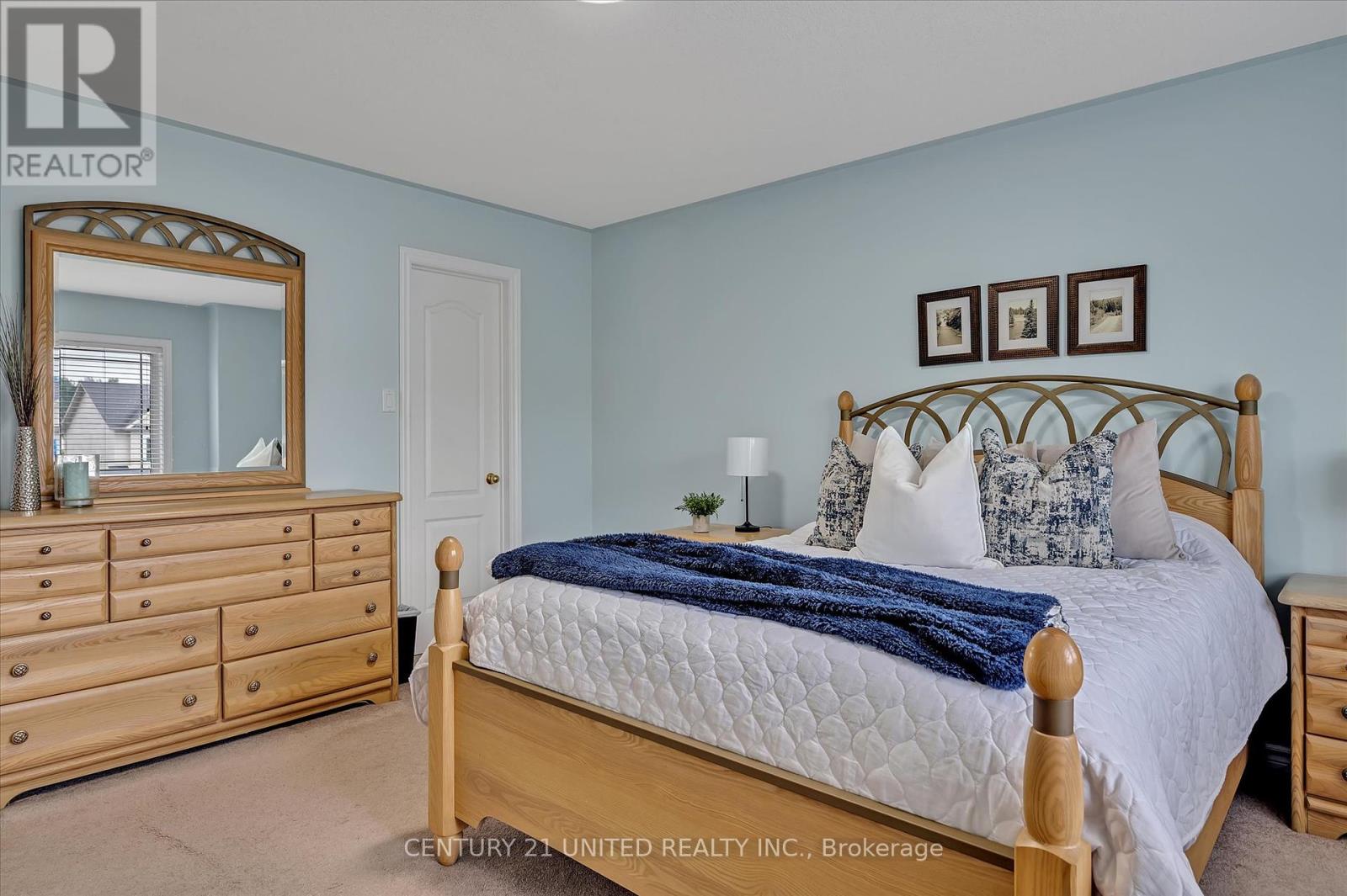 213 Farrier Crescent, Peterborough (Northcrest Ward 5), Ontario  K9L 0A6 - Photo 20 - X12404998