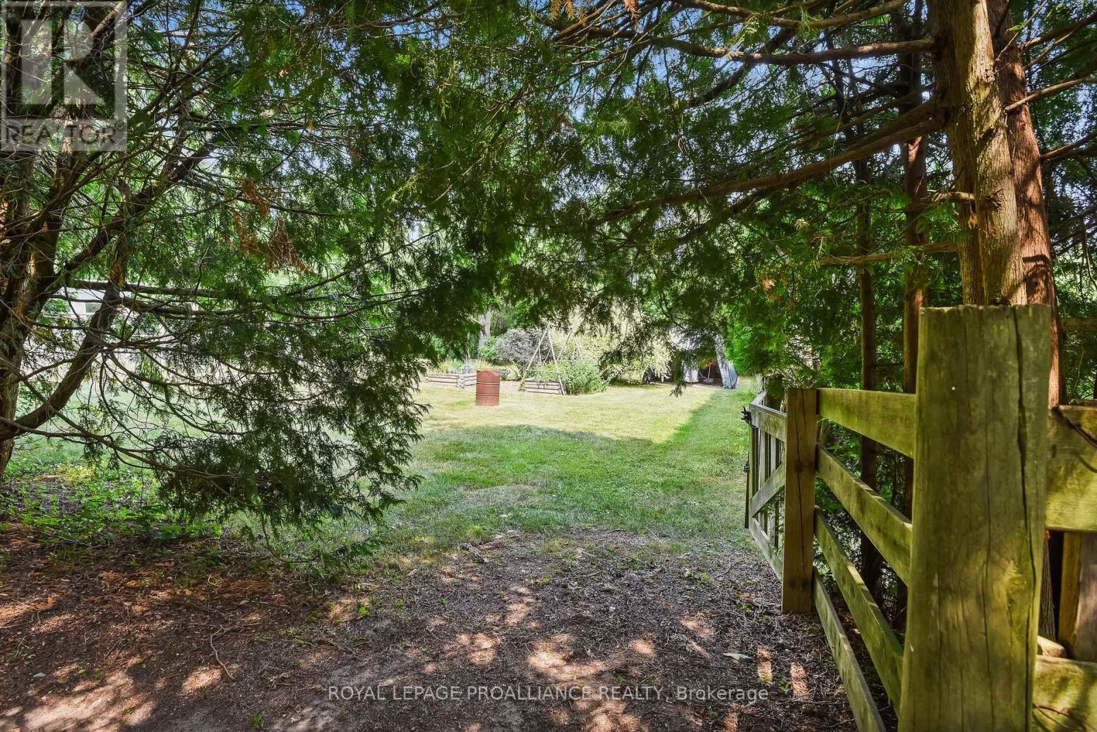 175 Ballyduff Road, Kawartha Lakes (Manvers), Ontario  L0A 1K0 - Photo 47 - X12405123