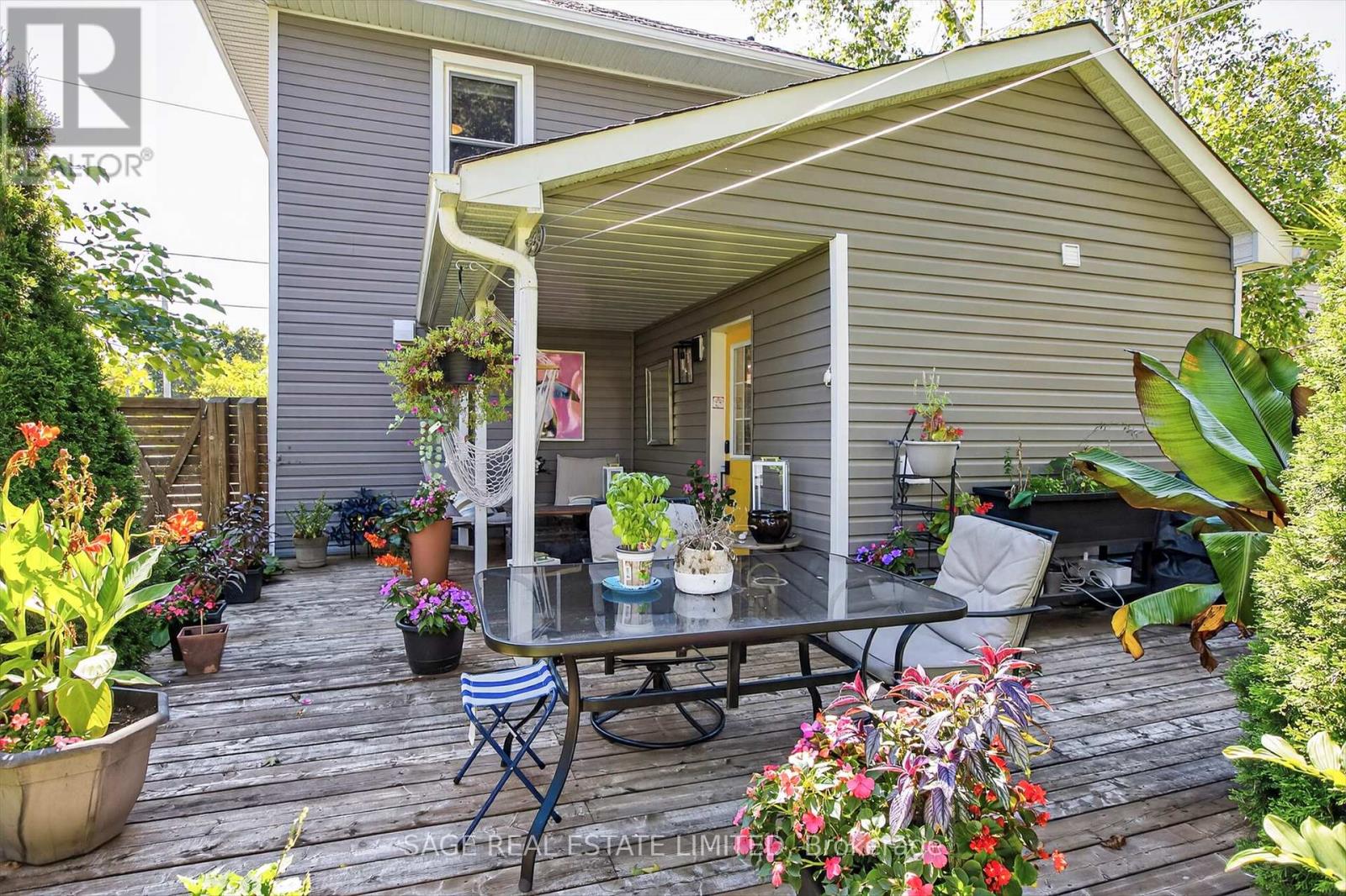 72 Victoria Avenue, Peterborough (Northcrest Ward 5), Ontario  K9H 4W1 - Photo 39 - X12405568