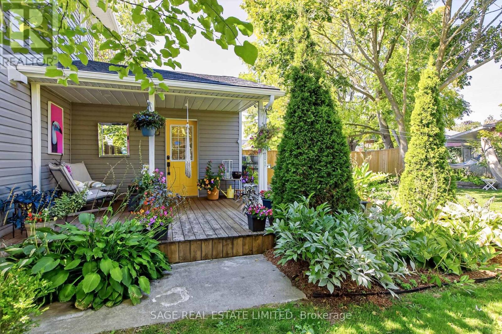 72 Victoria Avenue, Peterborough (Northcrest Ward 5), Ontario  K9H 4W1 - Photo 44 - X12405568