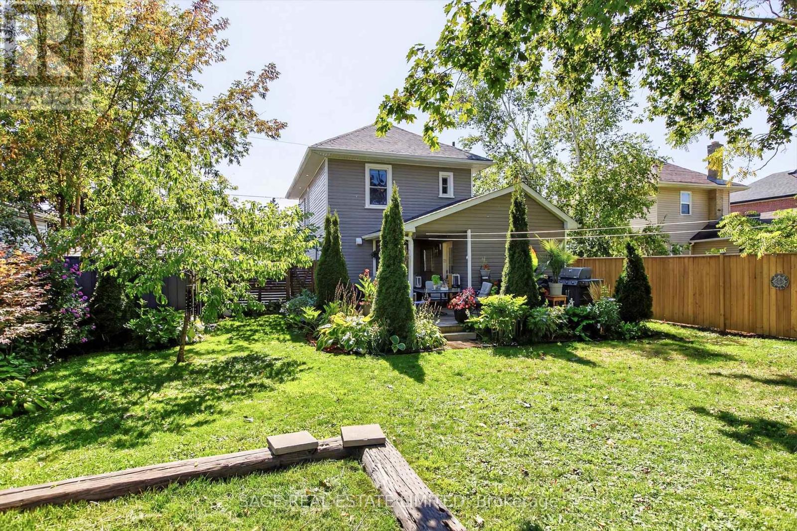 72 Victoria Avenue, Peterborough (Northcrest Ward 5), Ontario  K9H 4W1 - Photo 48 - X12405568