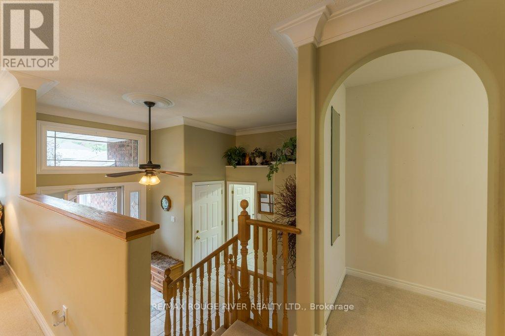 315 Woodward Avenue, Selwyn, Ontario  K9L 1K2 - Photo 24 - X12405808