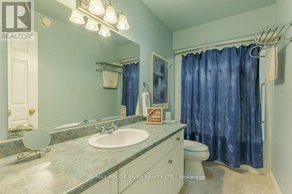 315 Woodward Avenue, Selwyn, Ontario  K9L 1K2 - Photo 28 - X12405808