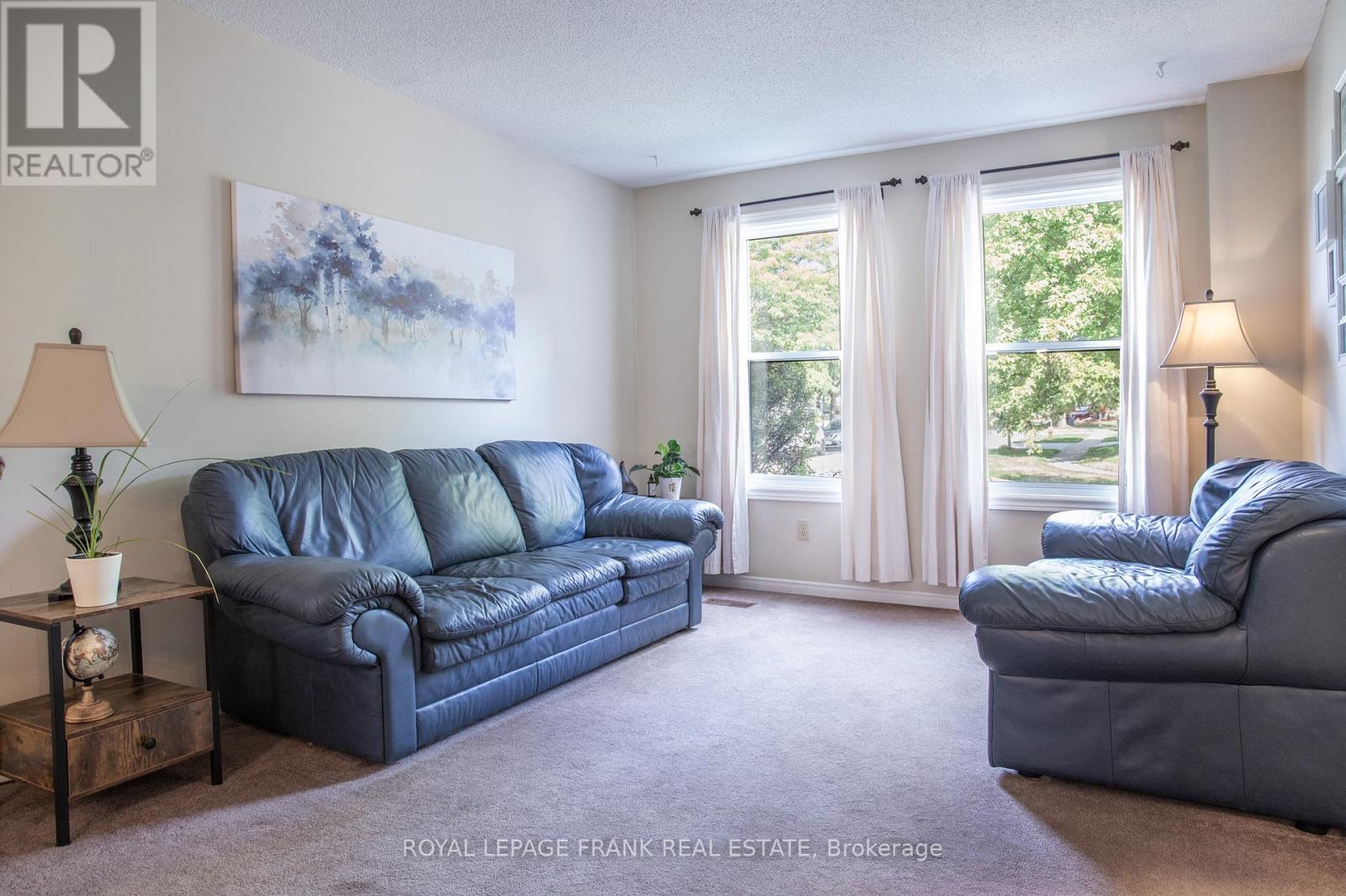 99 Hart Boulevard, Clarington (Newcastle), Ontario  L1B 1E4 - Photo 7 - E12405847