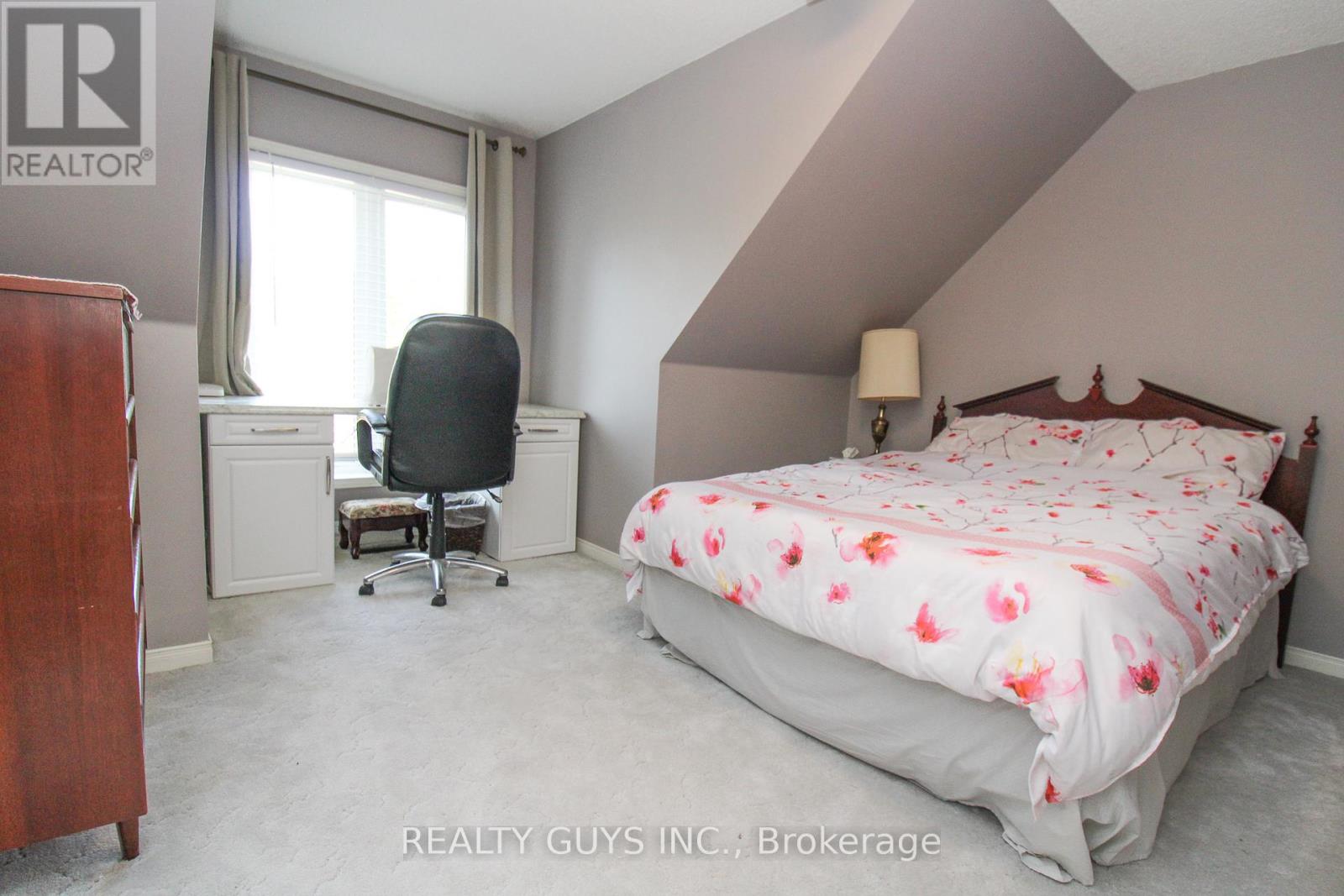 867 Twomey Place, Selwyn, Ontario  K0L 1T0 - Photo 37 - X12406110