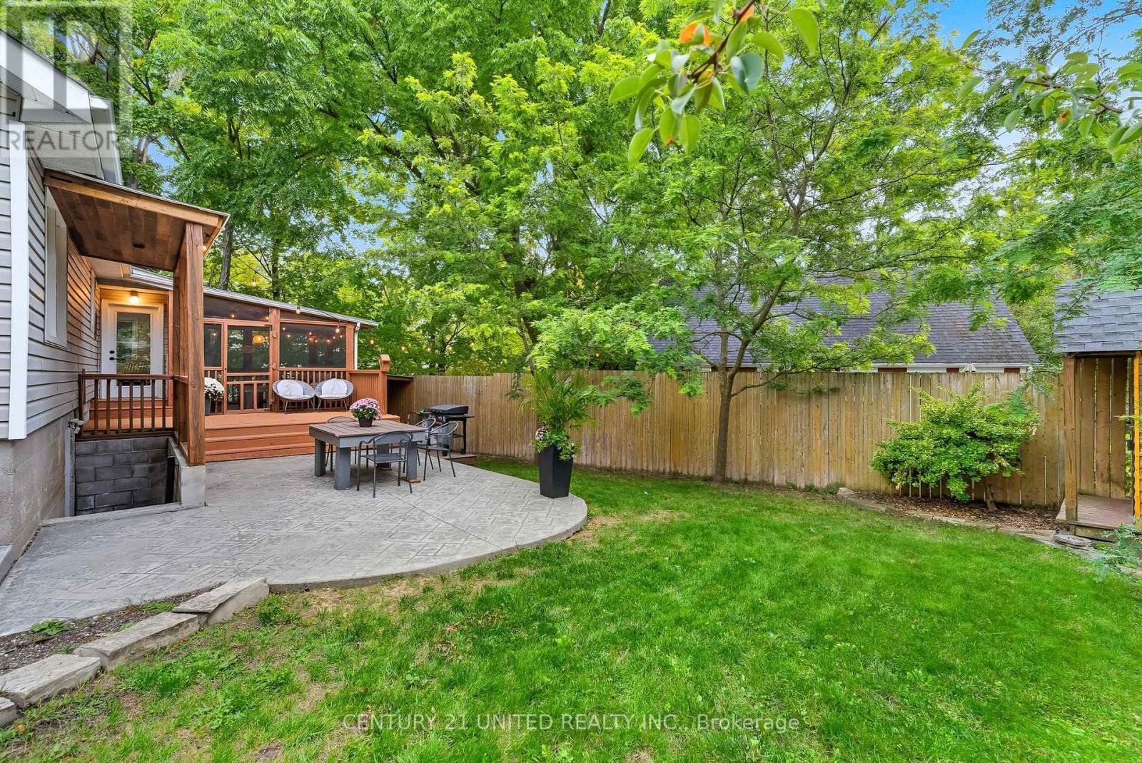 141 O'carroll Avenue, Peterborough (Northcrest Ward 5), Ontario  K9H 4V2 - Photo 45 - X12406343