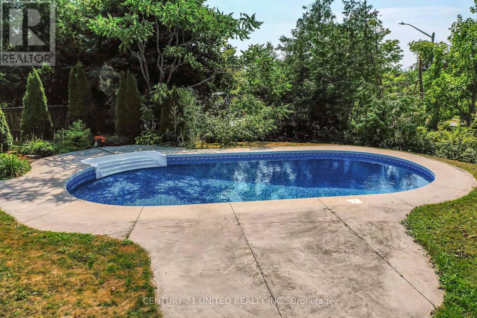 44 Moorecraig Road, Peterborough (Monaghan Ward 2), Ontario  K9J 6V7 - Photo 32 - X12406407