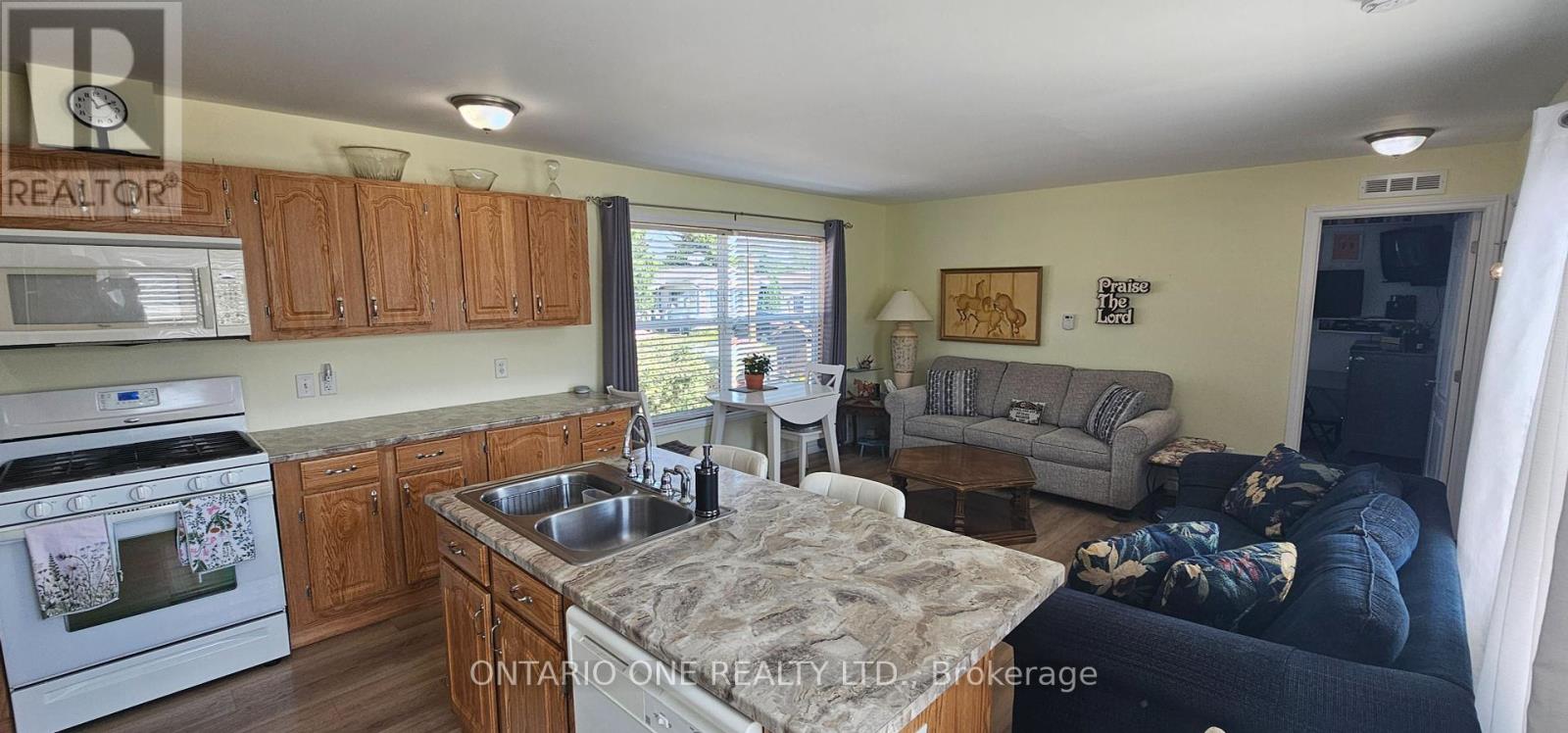21b - 2244 Heritage Line, Otonabee-South Monaghan, Ontario  K9J 6X8 - Photo 7 - X12406417