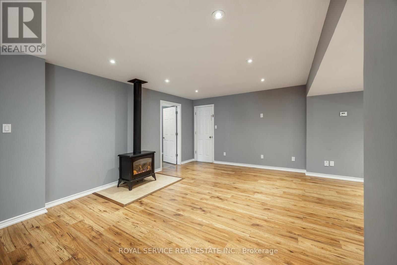 30 Brookside Street, Cavan Monaghan (Millbrook Village), Ontario  L0A 1G0 - Photo 33 - X12406618