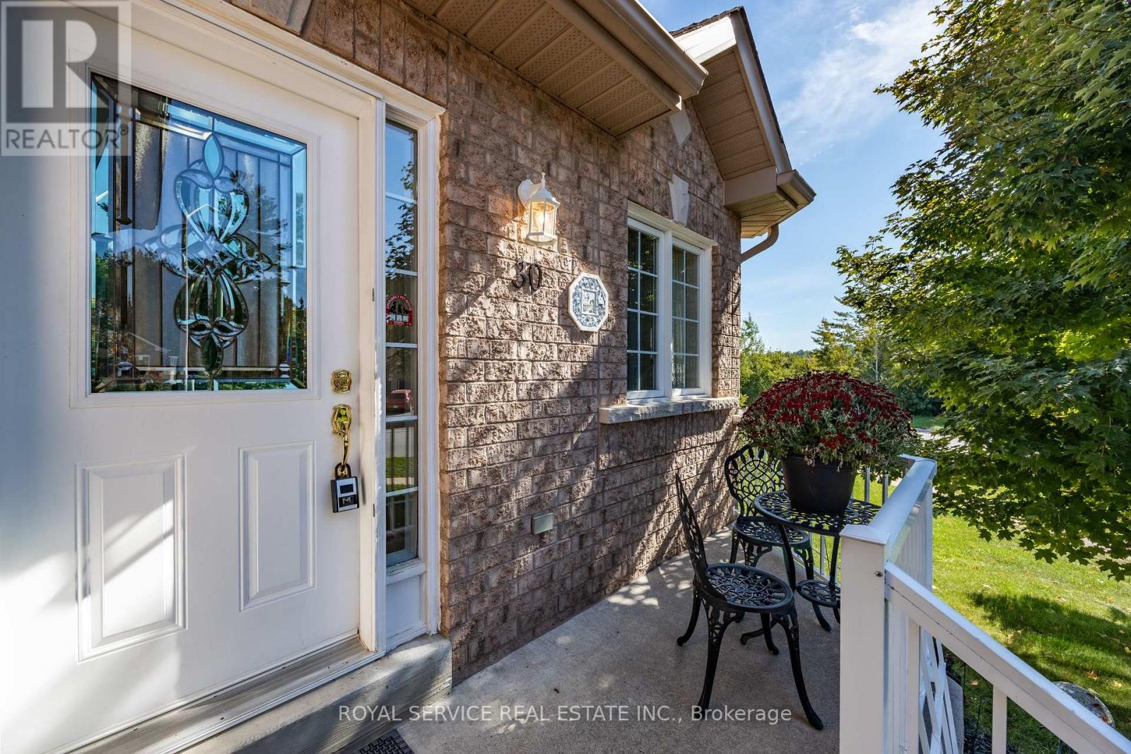 30 Brookside Street, Cavan Monaghan (Millbrook Village), Ontario  L0A 1G0 - Photo 4 - X12406618
