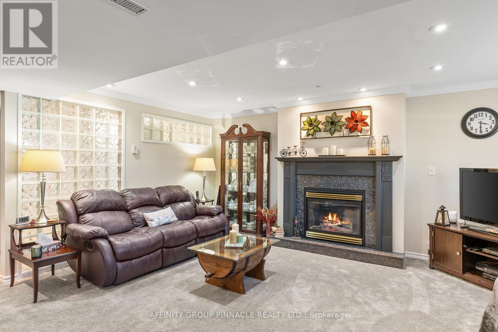 17 Wood Court, Kawartha Lakes (Lindsay), Ontario  K9V 6J4 - Photo 21 - X12407027