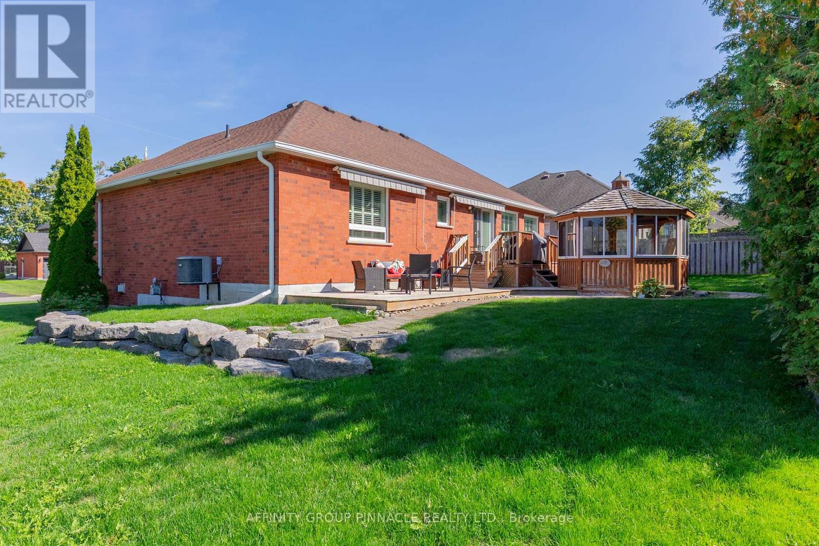 17 Wood Court, Kawartha Lakes (Lindsay), Ontario  K9V 6J4 - Photo 31 - X12407027