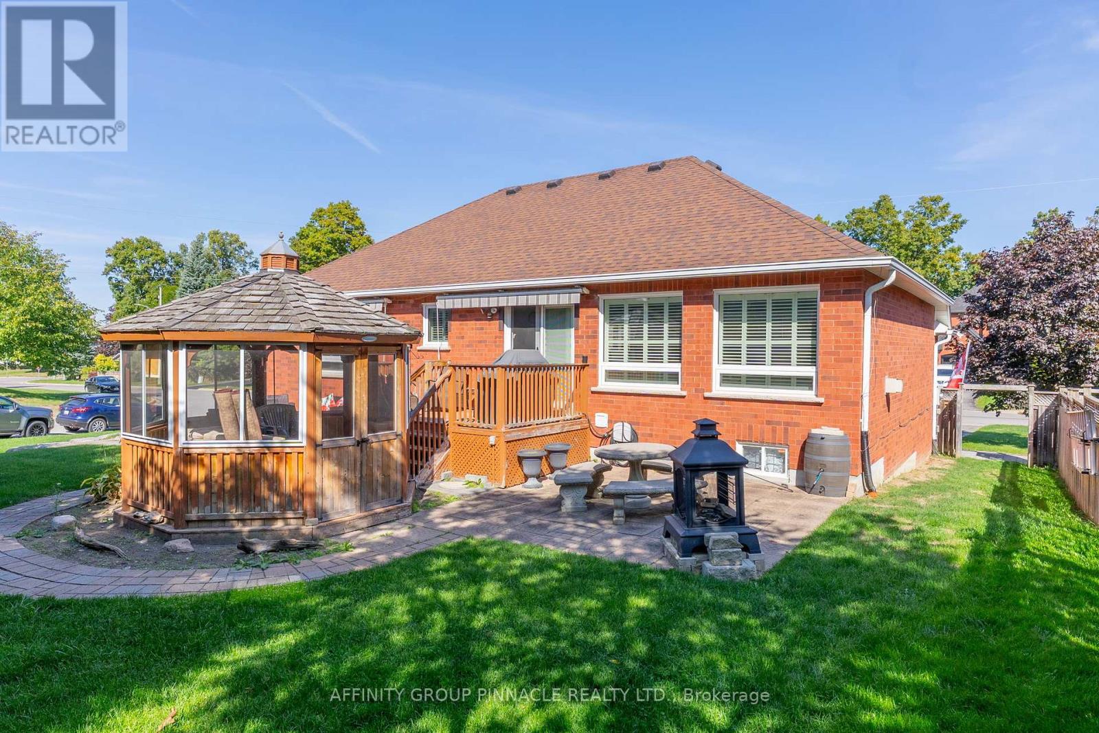 17 Wood Court, Kawartha Lakes (Lindsay), Ontario  K9V 6J4 - Photo 33 - X12407027