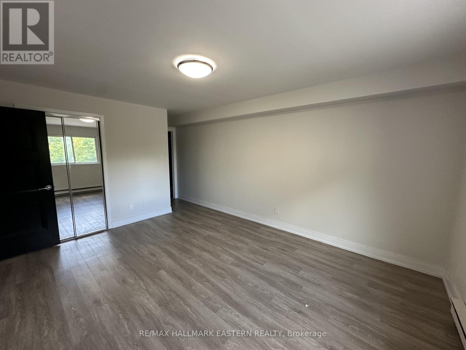 306 - 840 Water Street, Peterborough (Northcrest Ward 5), Ontario  K9H 3N9 - Photo 4 - X12407118
