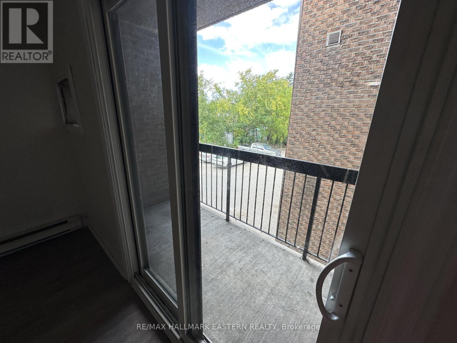 306 - 840 Water Street, Peterborough (Northcrest Ward 5), Ontario  K9H 3N9 - Photo 5 - X12407118