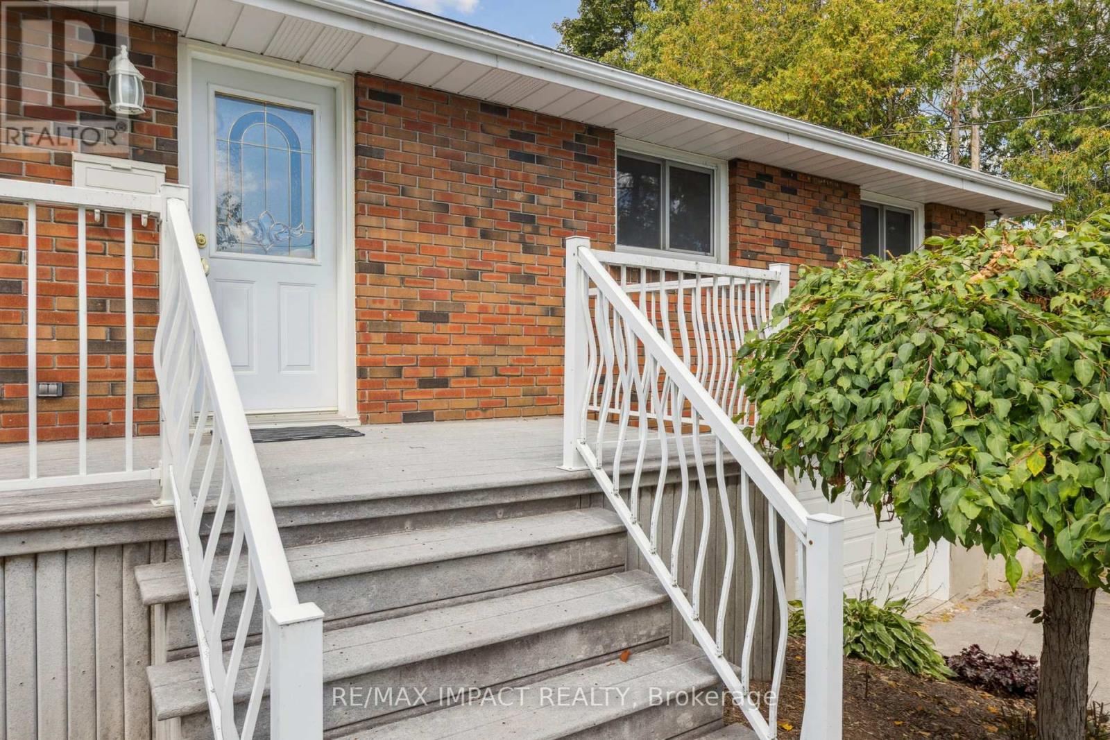 298 Plati Avenue, Douro-Dummer, Ontario  K9L 1C7 - Photo 4 - X12407156