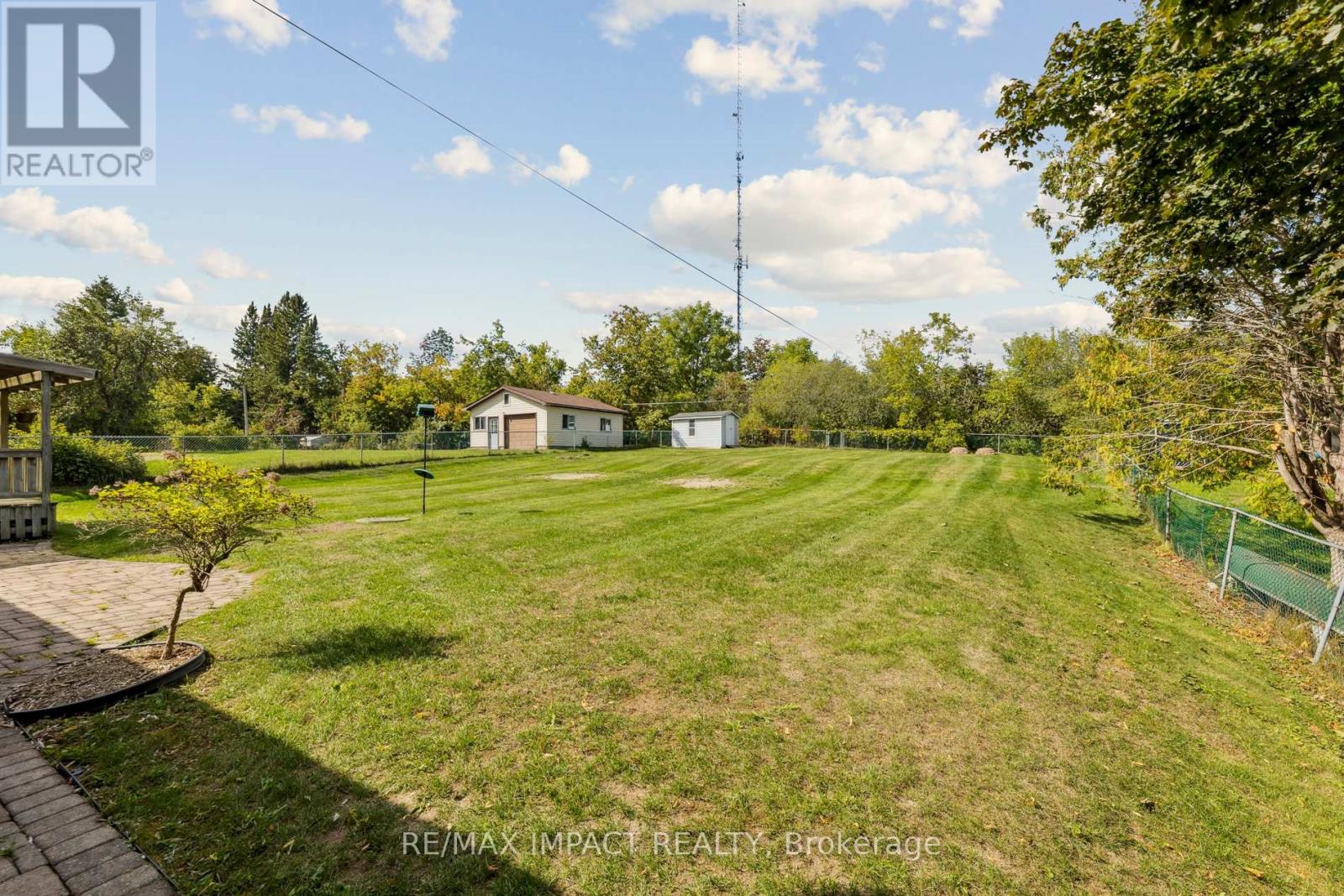 298 Plati Avenue, Douro-Dummer, Ontario  K9L 1C7 - Photo 44 - X12407156