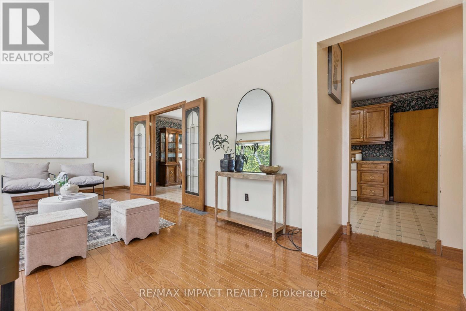 298 Plati Avenue, Douro-Dummer, Ontario  K9L 1C7 - Photo 6 - X12407156