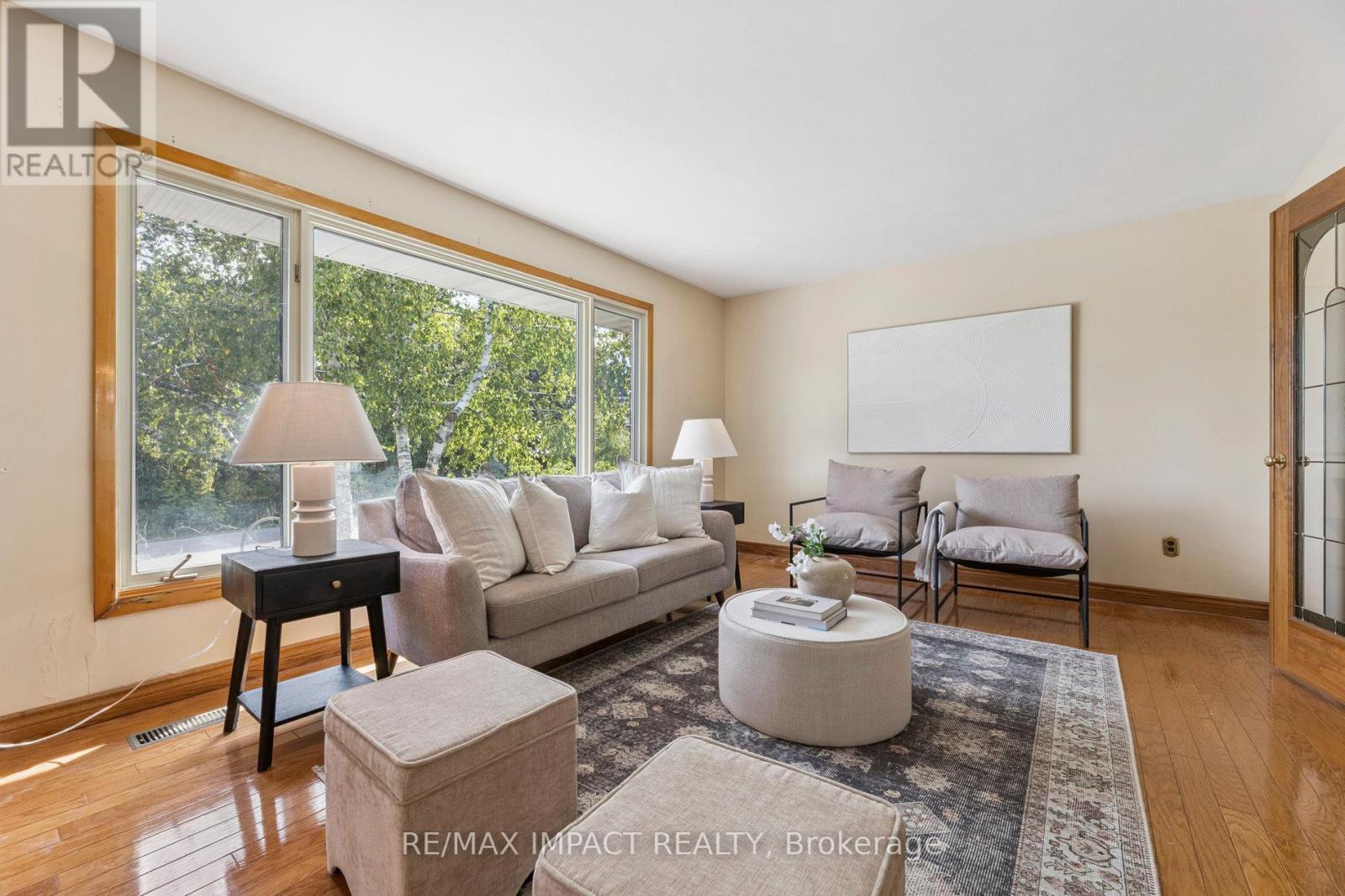 298 Plati Avenue, Douro-Dummer, Ontario  K9L 1C7 - Photo 7 - X12407156