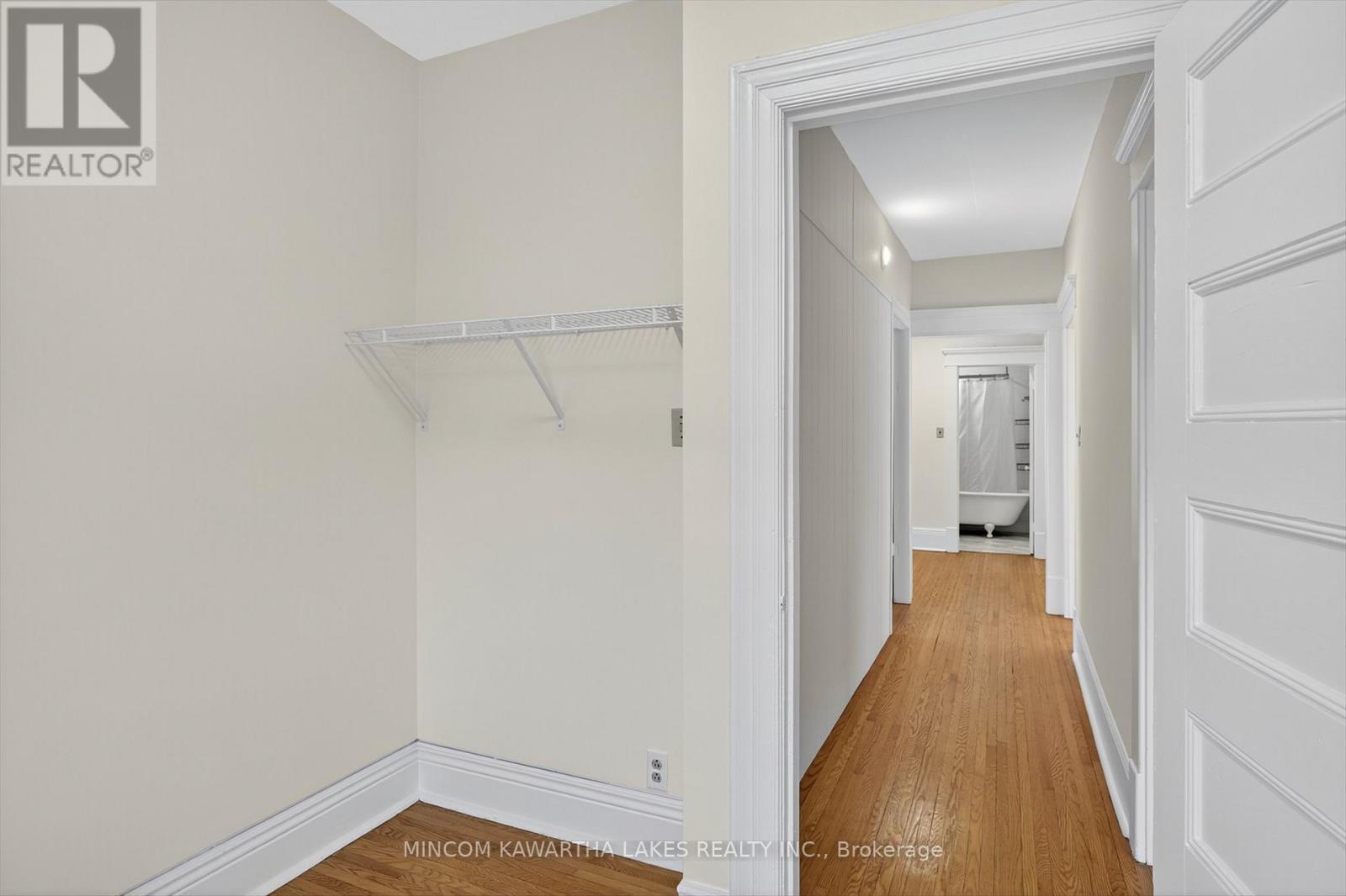 218 Aylmer Street N, Peterborough (Town Ward 3), Ontario  K9J 3K4 - Photo 26 - X12407271