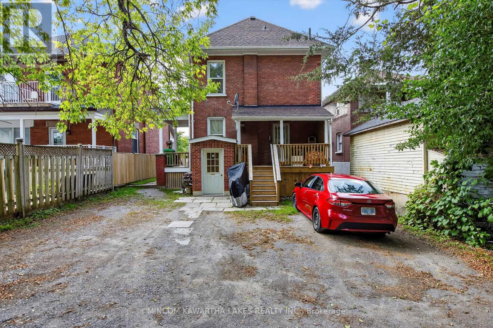 218 Aylmer Street N, Peterborough (Town Ward 3), Ontario  K9J 3K4 - Photo 41 - X12407271