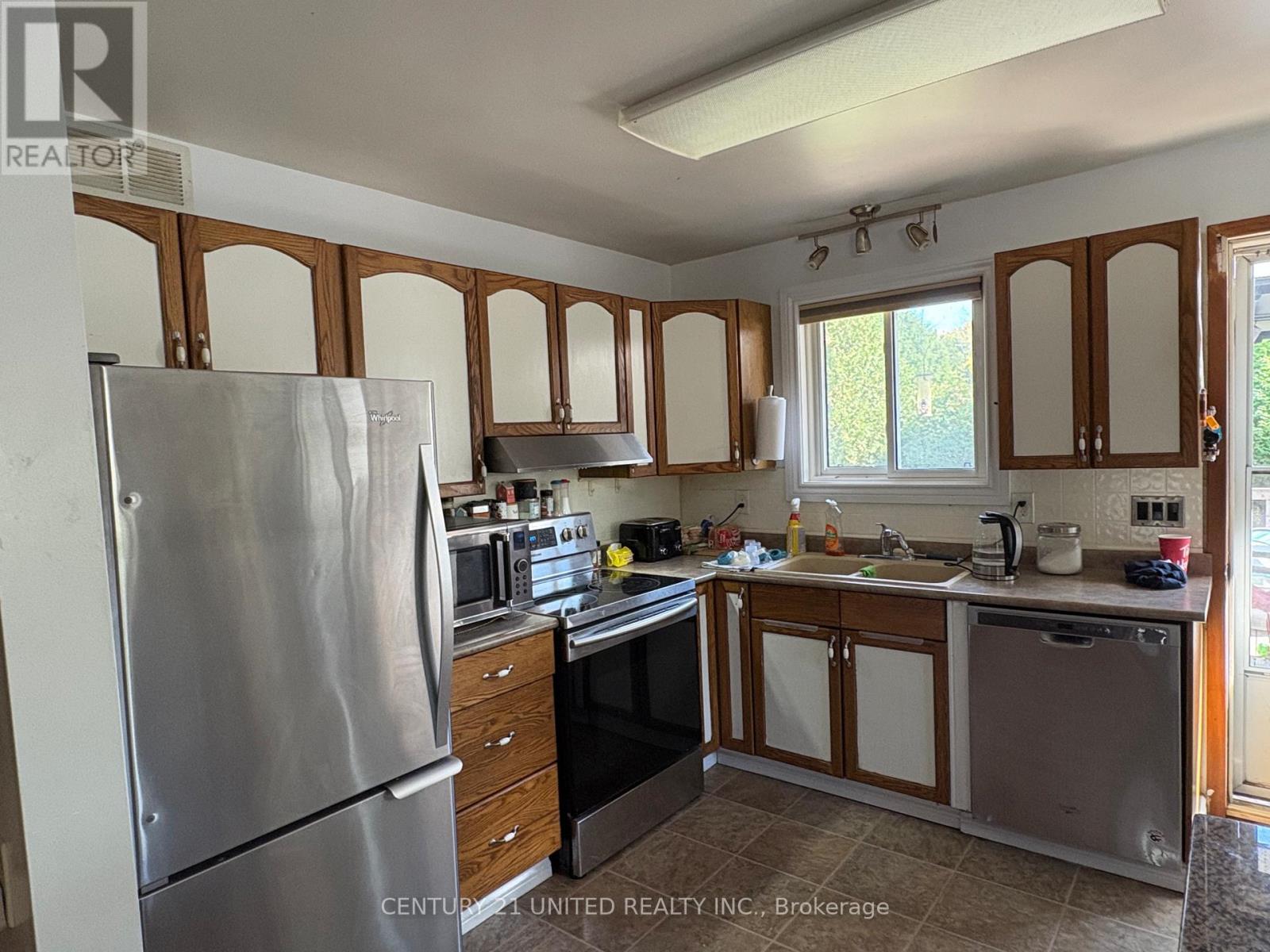 5 Princess Street, Havelock-Belmont-Methuen (Havelock), Ontario  K0L 1Z0 - Photo 3 - X12407273
