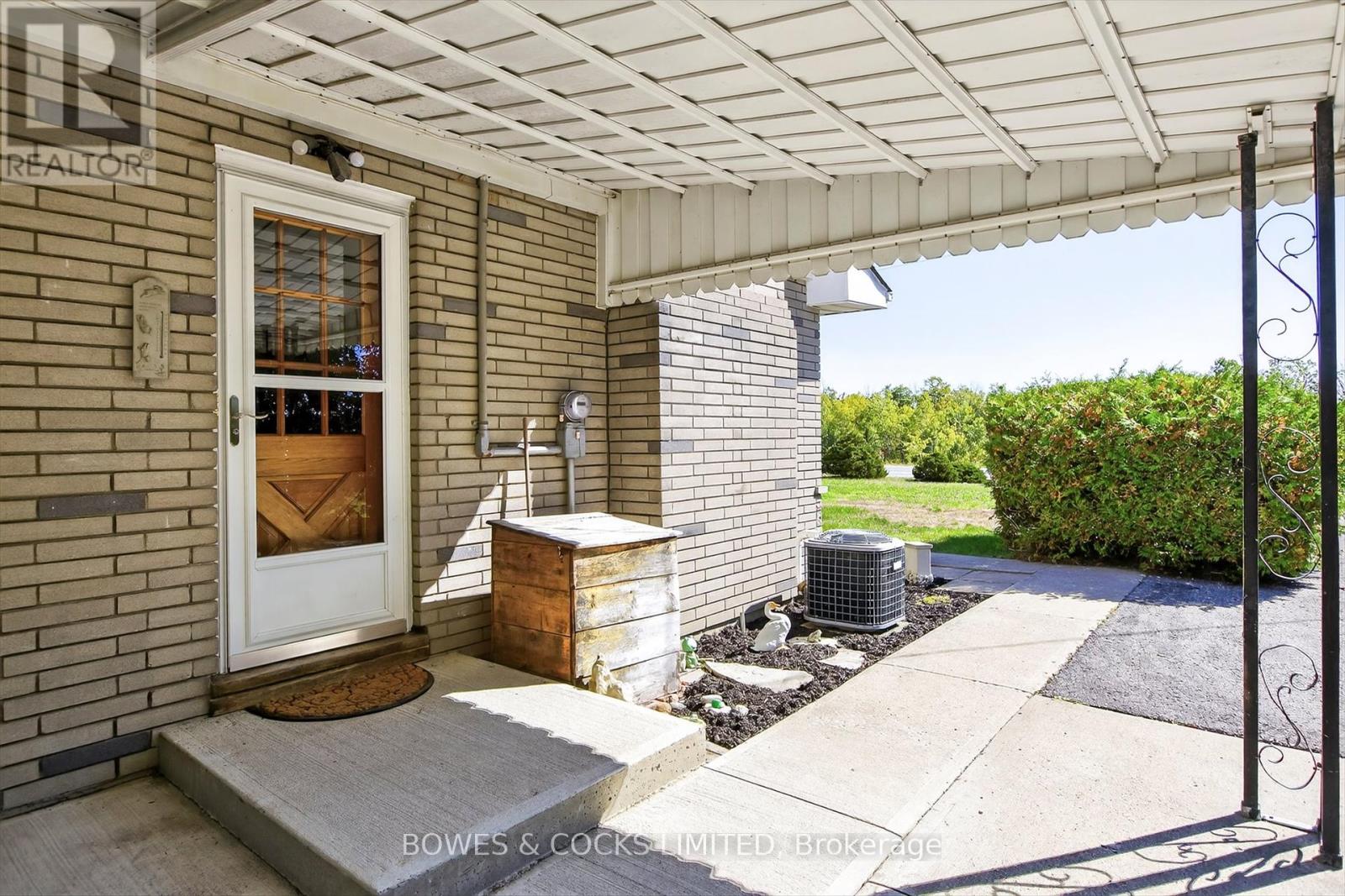 374 County Road 4, Douro-Dummer, Ontario  K9J 6Y2 - Photo 5 - X12407294