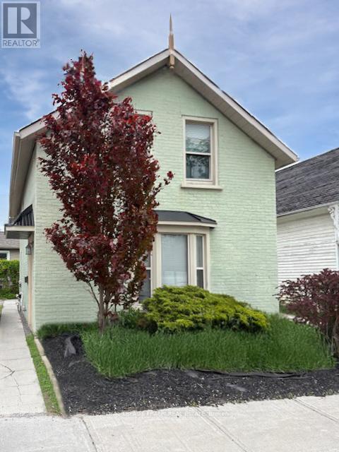 140 Antrim Street, Peterborough (Town Ward 3), Ontario  K9H 3G3 - Photo 26 - X12407336
