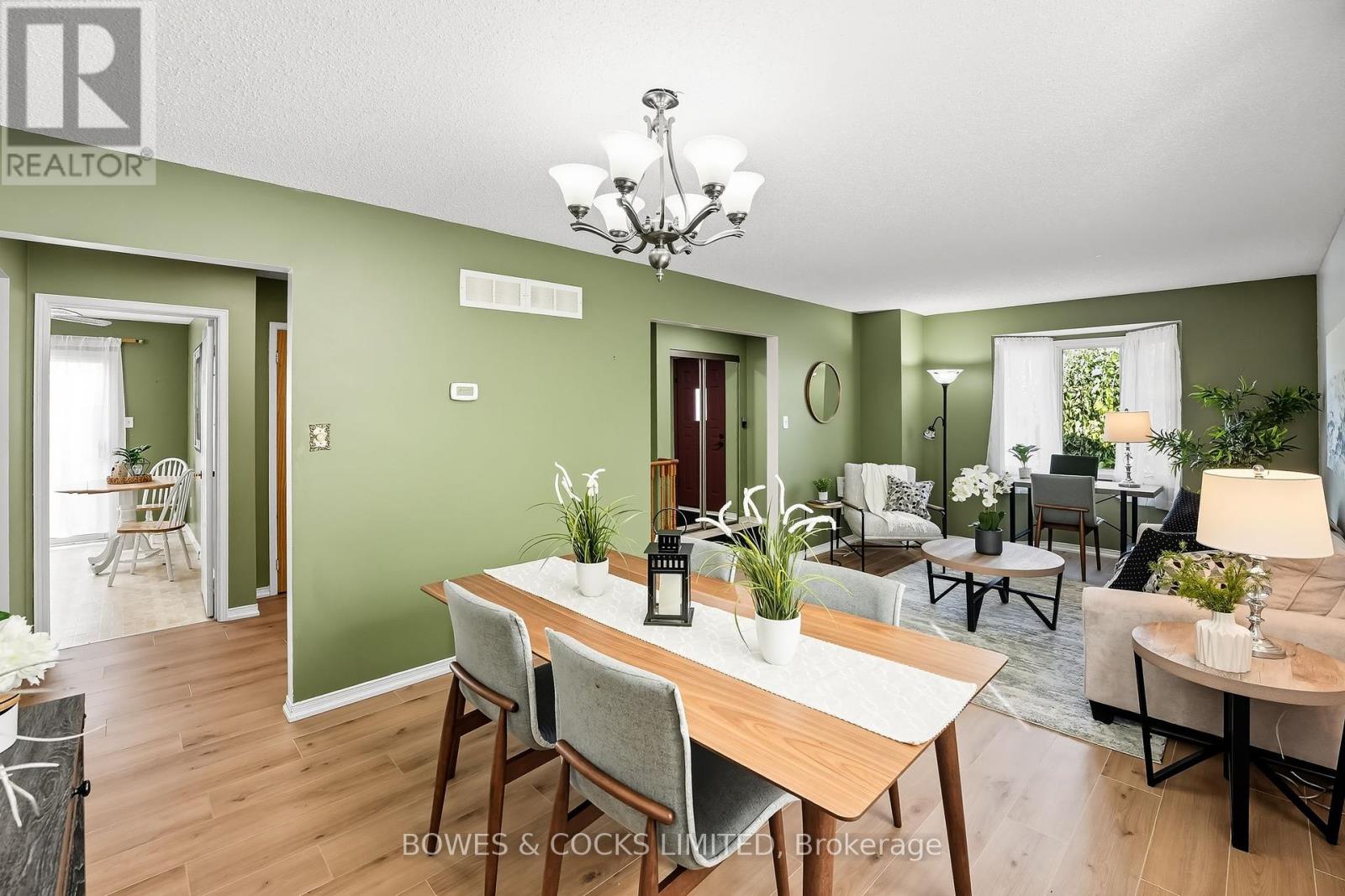 523 Laurie Avenue, Peterborough (Ashburnham Ward 4), Ontario  K9L 1X8 - Photo 12 - X12407559