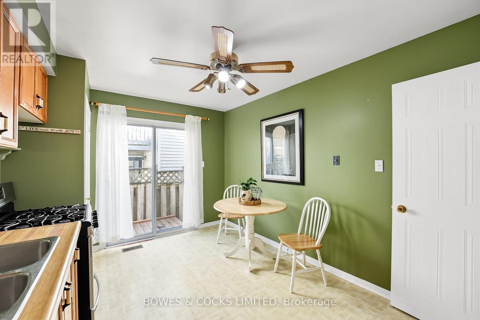 523 Laurie Avenue, Peterborough (Ashburnham Ward 4), Ontario  K9L 1X8 - Photo 15 - X12407559