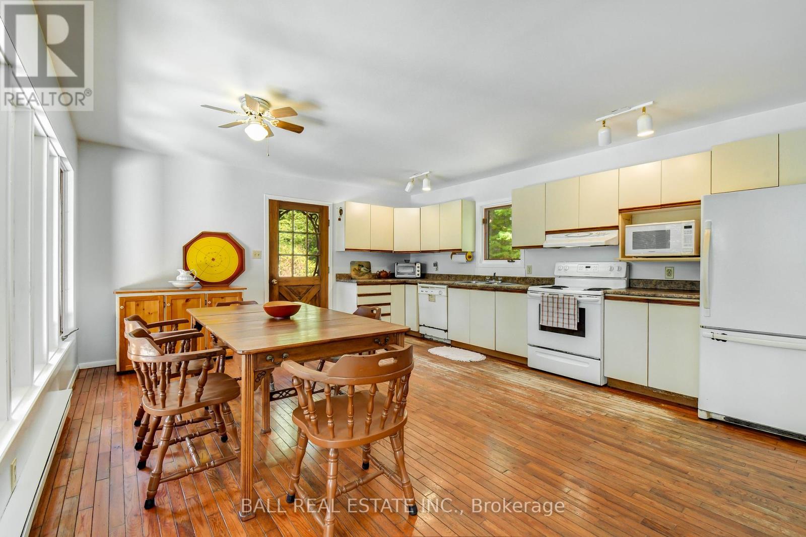 226 Peter Lane, Wollaston, Ontario  K0L 1P0 - Photo 8 - X12407613