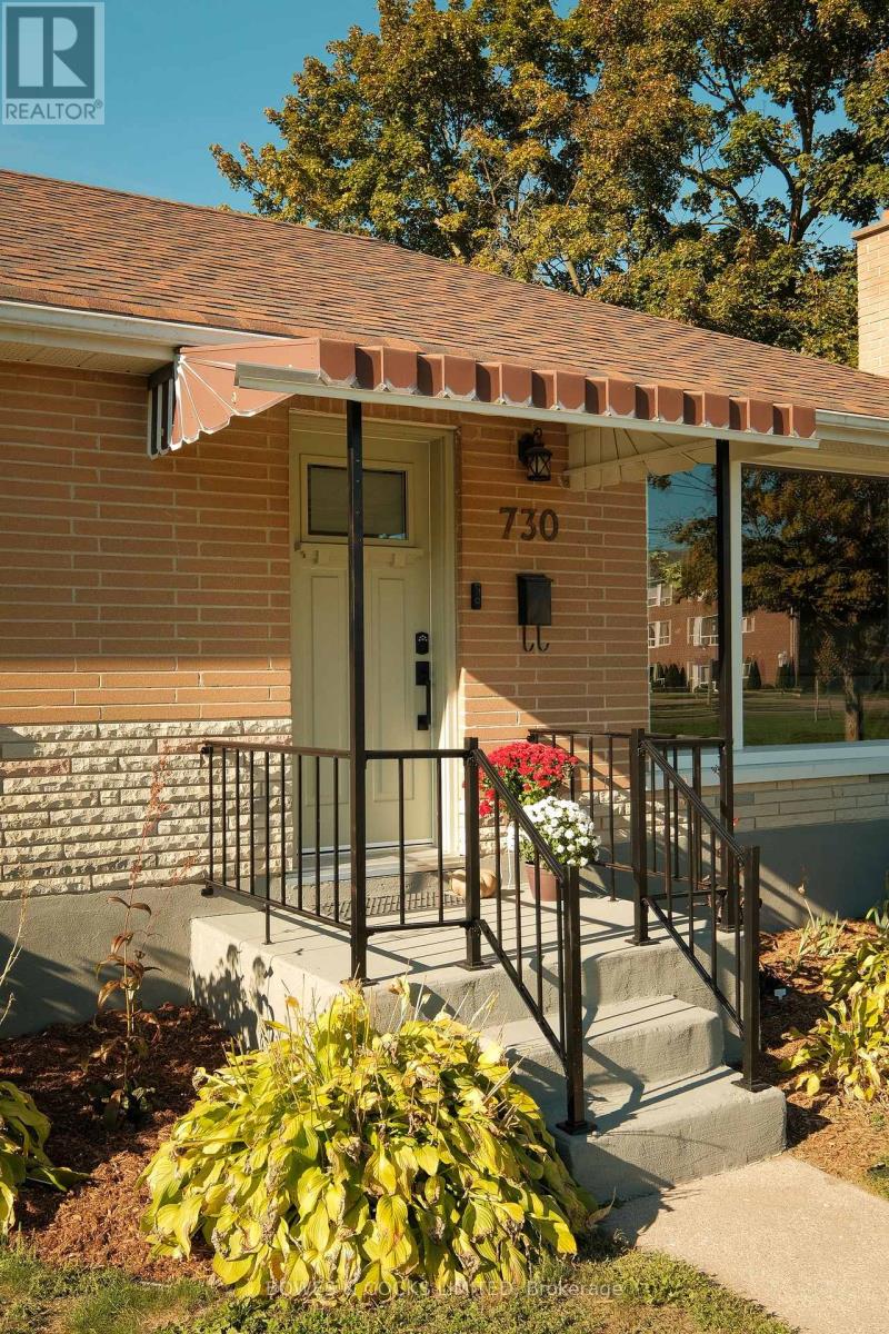 730 Crawford Place, Peterborough (Otonabee Ward 1), Ontario  K9J 3X3 - Photo 29 - X12407696