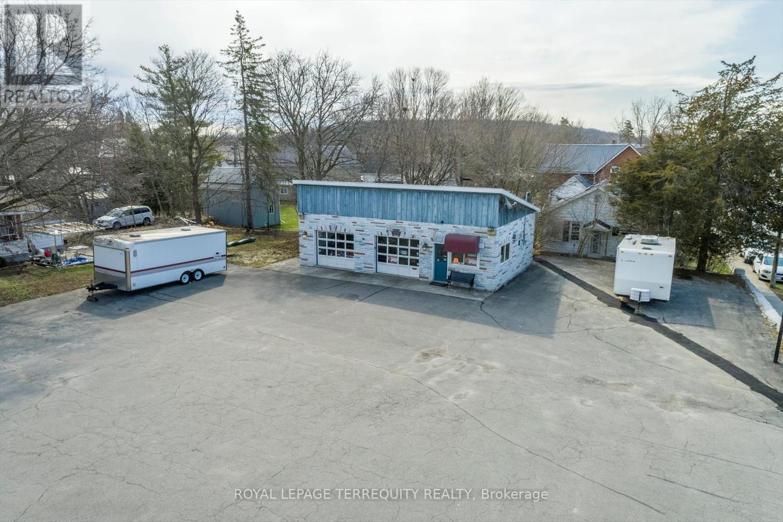 119 Bridge Street W, Trent Hills (Campbellford), Ontario  K0L 1L0 - Photo 22 - X12407505