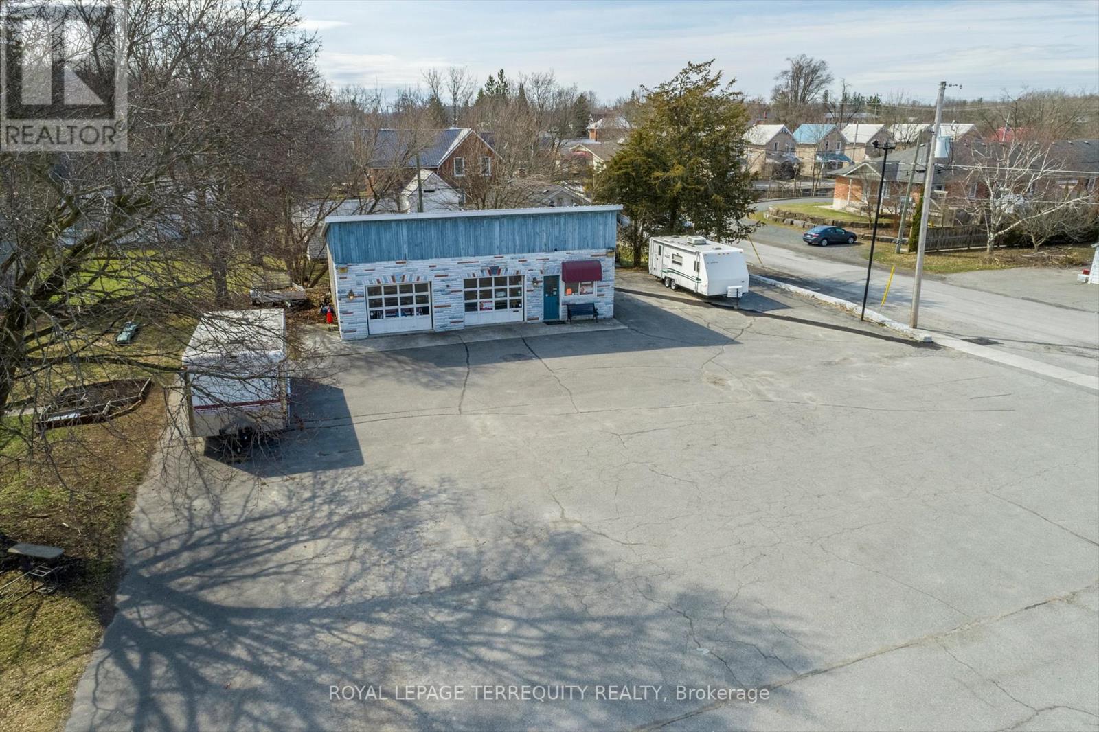 119 Bridge Street W, Trent Hills (Campbellford), Ontario  K0L 1L0 - Photo 23 - X12407505