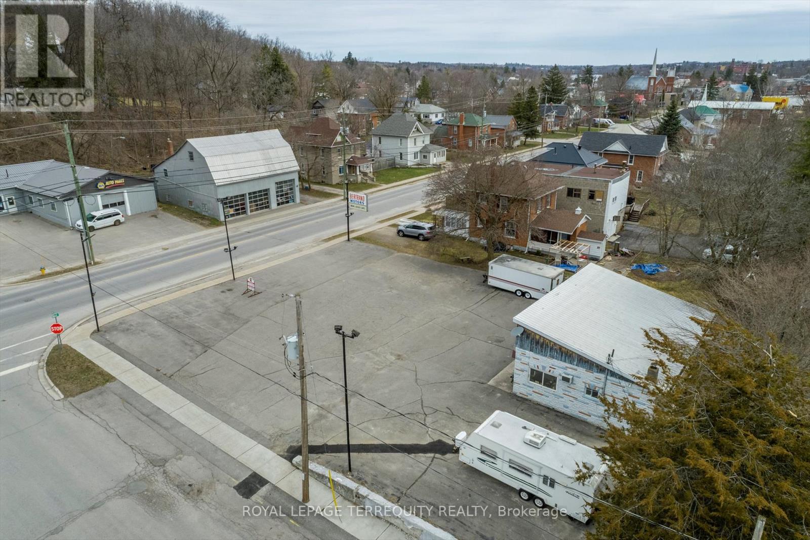 119 Bridge Street W, Trent Hills (Campbellford), Ontario  K0L 1L0 - Photo 25 - X12407505