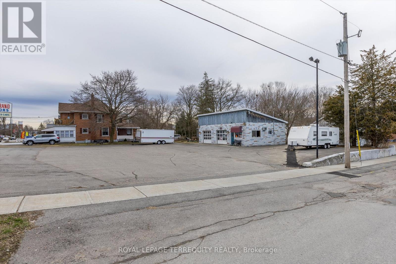 119 Bridge Street W, Trent Hills (Campbellford), Ontario  K0L 1L0 - Photo 8 - X12407505