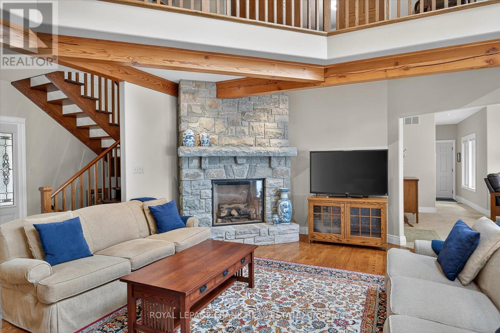 3081 Beachwood Drive, Selwyn, Ontario  K0L 2H0 - Photo 10 - X12407860