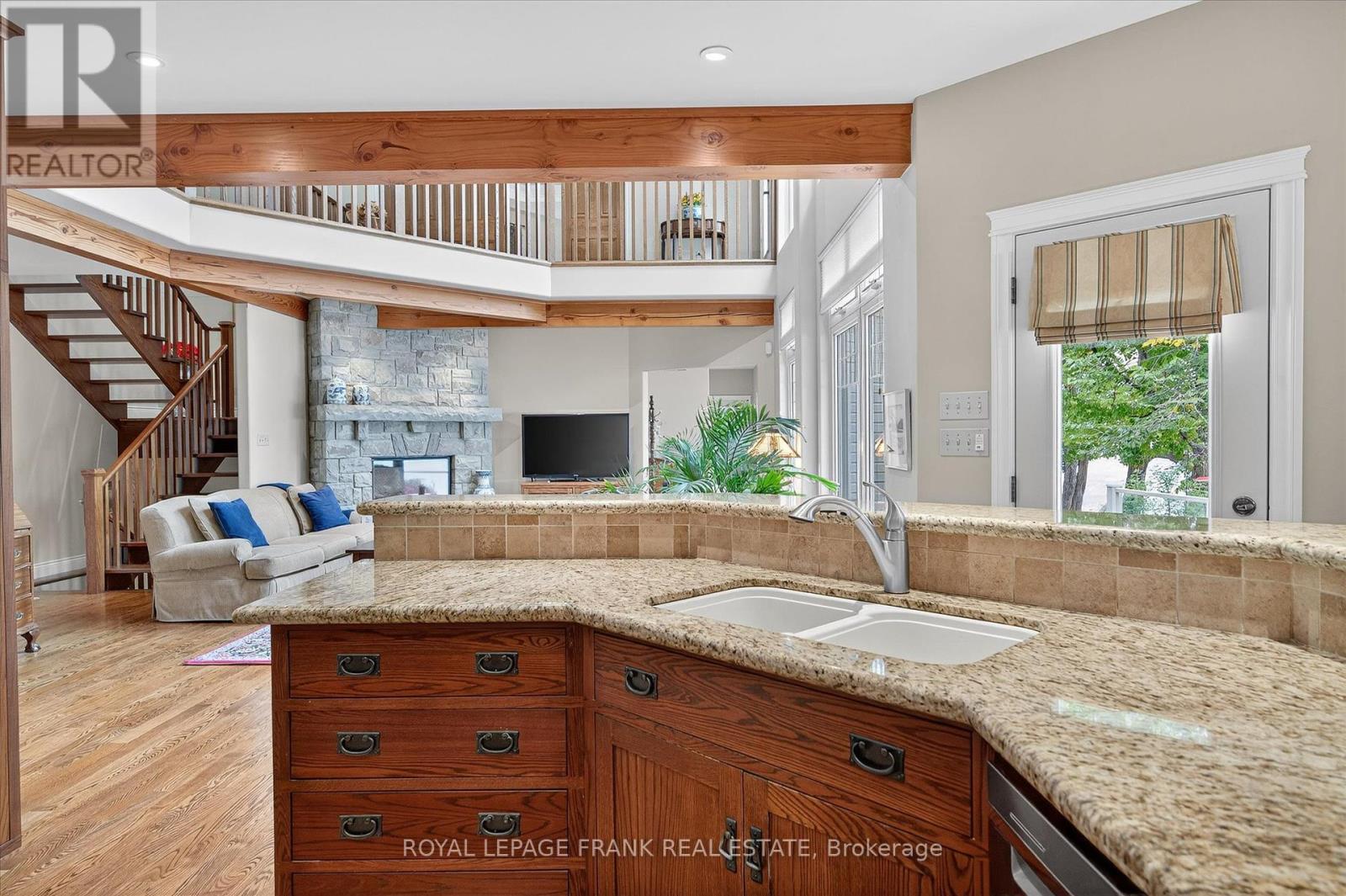 3081 Beachwood Drive, Selwyn, Ontario  K0L 2H0 - Photo 15 - X12407860