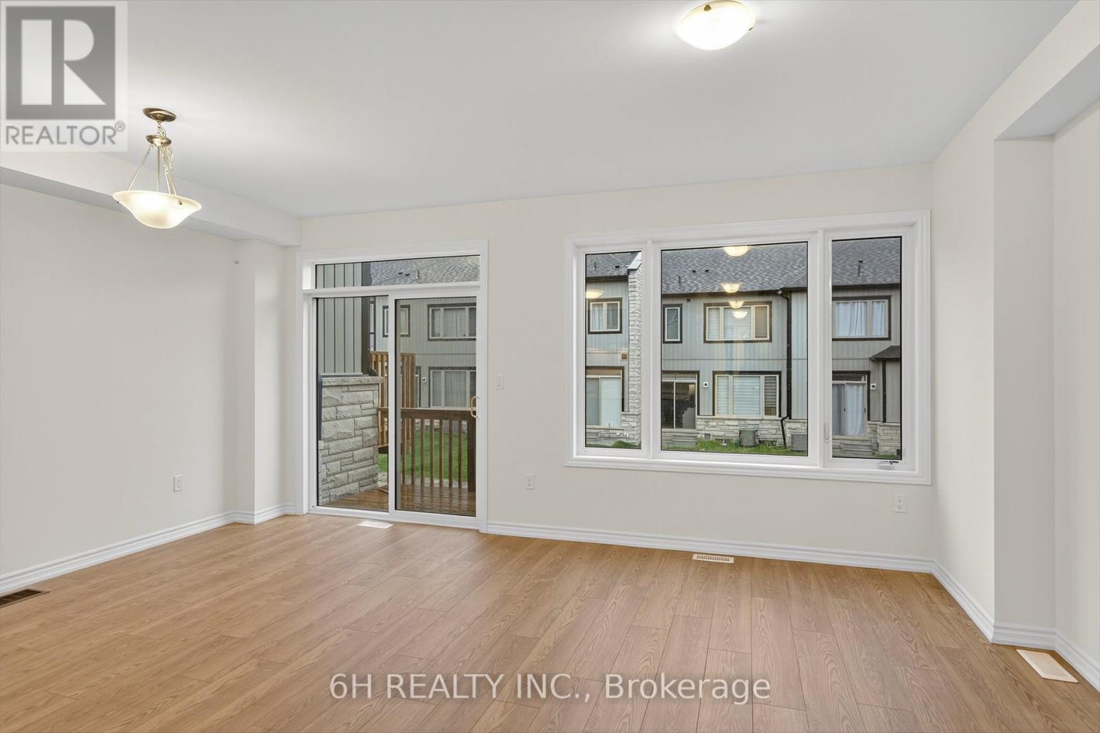 736 Carpenter Trail, Peterborough (Monaghan Ward 2), Ontario  K9K 0J3 - Photo 14 - X12407723