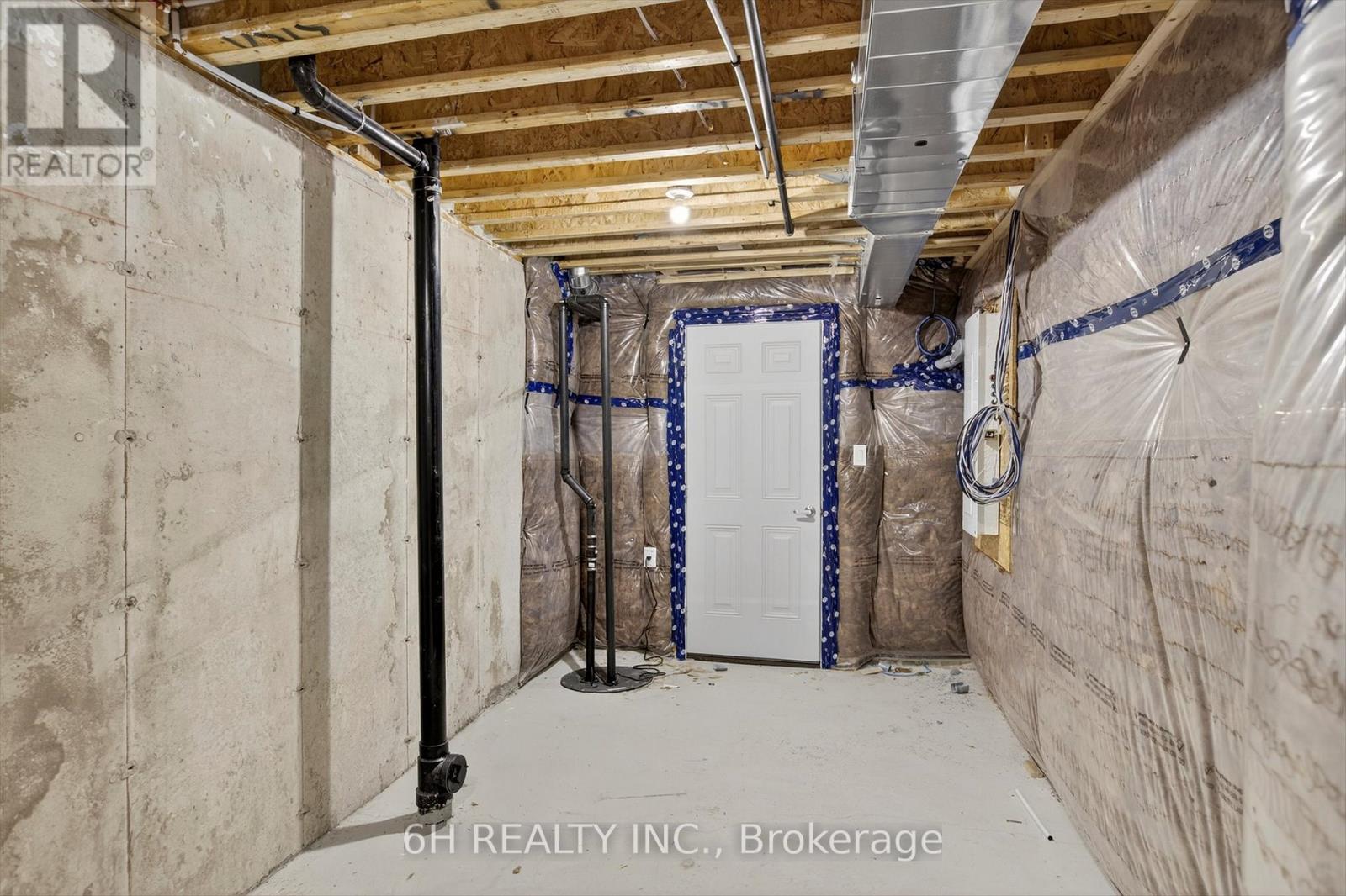 736 Carpenter Trail, Peterborough (Monaghan Ward 2), Ontario  K9K 0J3 - Photo 35 - X12407723